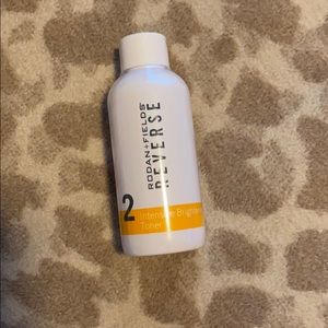 Rodan+Fields Brightening Toner +120 Gauze Pads